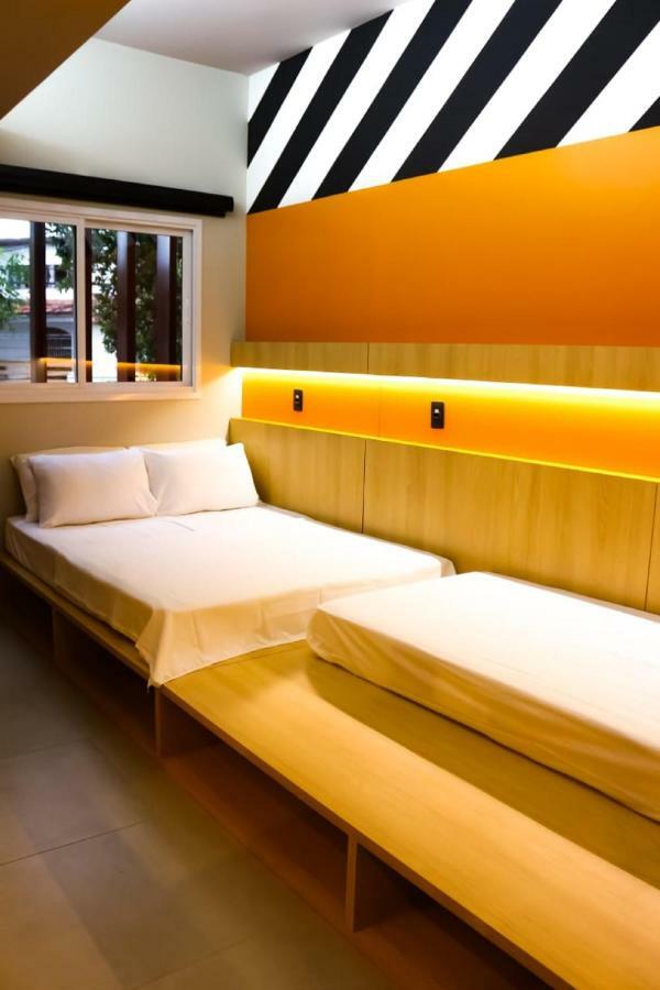 Artsy Vitoria Hostel Εξωτερικό φωτογραφία